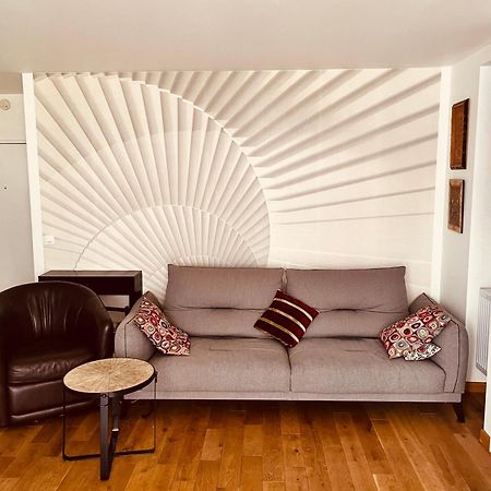 Jolie 2 Pieces Avec Balcon Paris 15 Eme Lejlighed Eksteriør billede